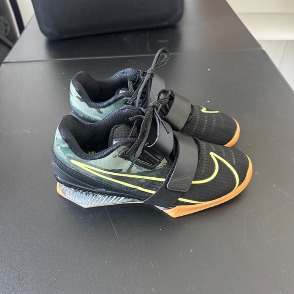 Nike Romaleos 4 men’s size 5.5 - Picture 3 of 8